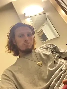 BIGxRED on StripChat