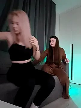 caressyourself on StripChat