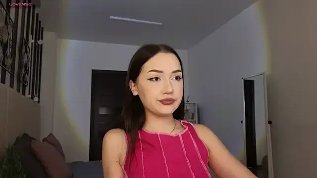 Cassandra2007 on StripChat 