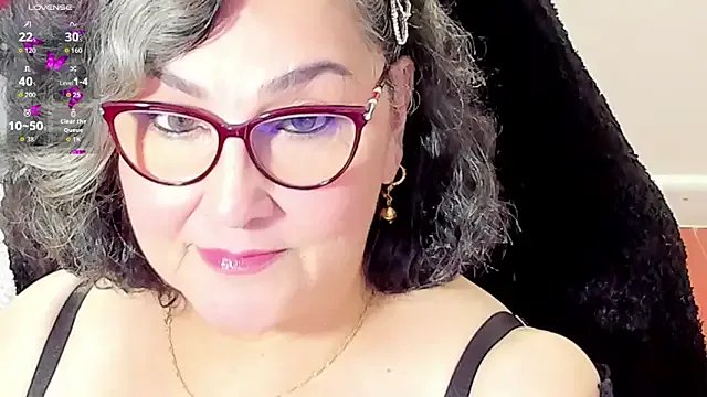 cataleya_mom on StripChat