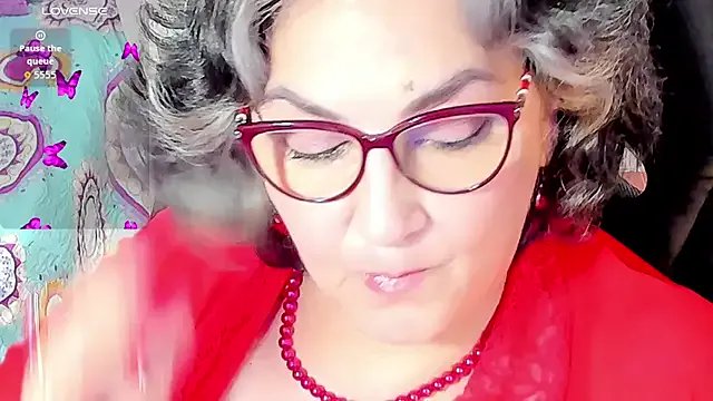 cataleya_mom on StripChat