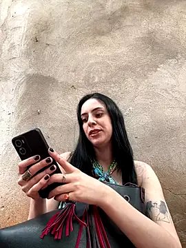 Cecilia0o on StripChat