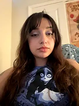 CharmingMaddie on StripChat