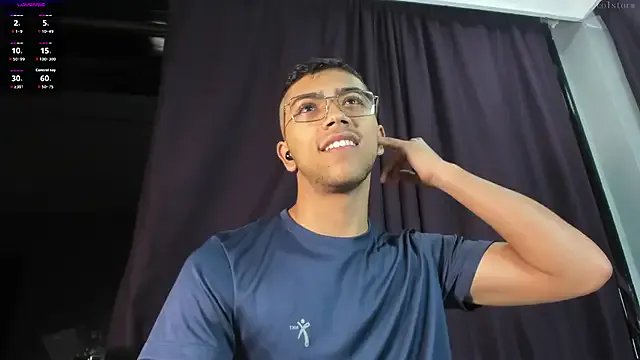 Colstorw_ on StripChat