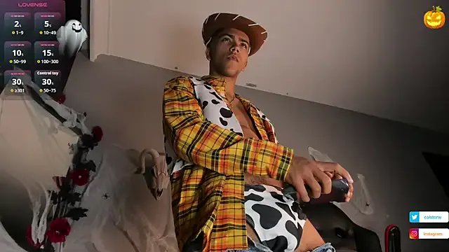 Colstorw_ on StripChat