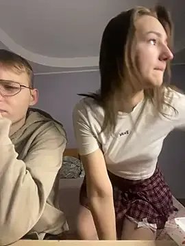 Dabi_002 — show pussy