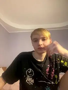 Dabi_002 on StripChat