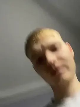 Dabi_002 on StripChat