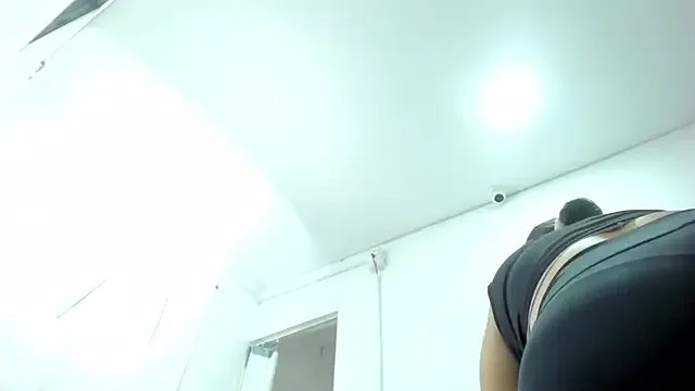 Dalia_20 on StripChat