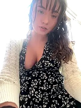 Daneshka1 on StripChat