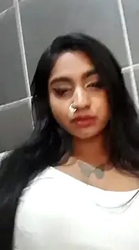 Delilah_Blazee on StripChat