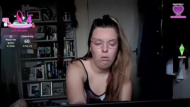 Demi_WelshX on StripChat