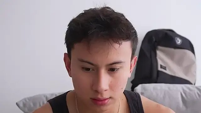 DeusbelliS on StripChat