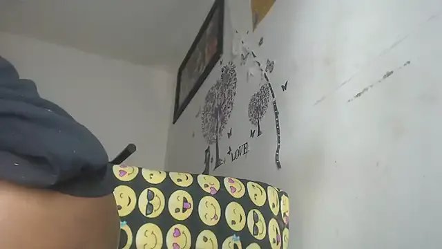 Devill_x on StripChat