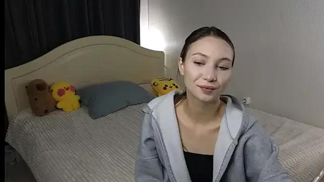 diana_piar — suck finger passionately