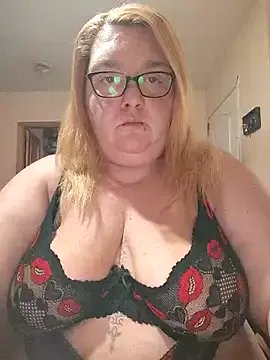 diosacurvy1984 on StripChat