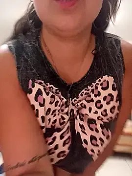 dulce_marrr on StripChat