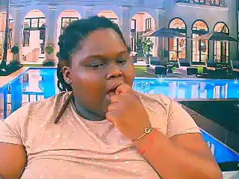 EbonyHotBuns on StripChat