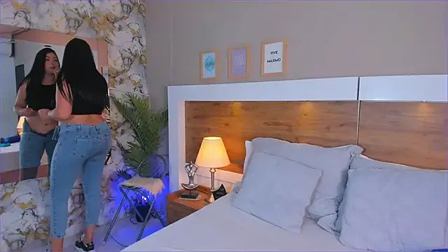 EmaBakker on StripChat