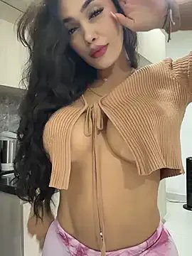 emma_andrew1 on StripChat