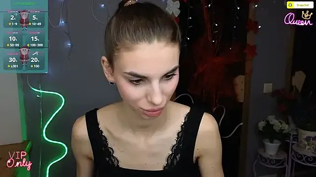 EmmyGreans on StripChat