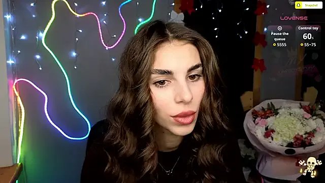 EmmyGreans on StripChat