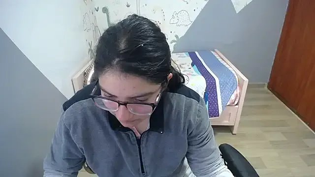 eva_smit_t on StripChat