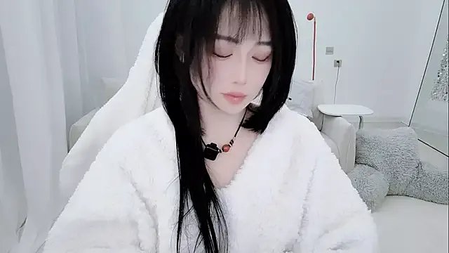 Evangelin-e on StripChat