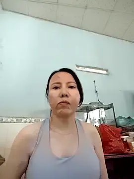 Famrita on StripChat