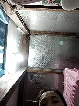 Feeling-hot on StripChat 