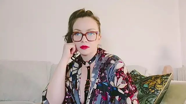 FemDom_RubyKnightXXO on StripChat