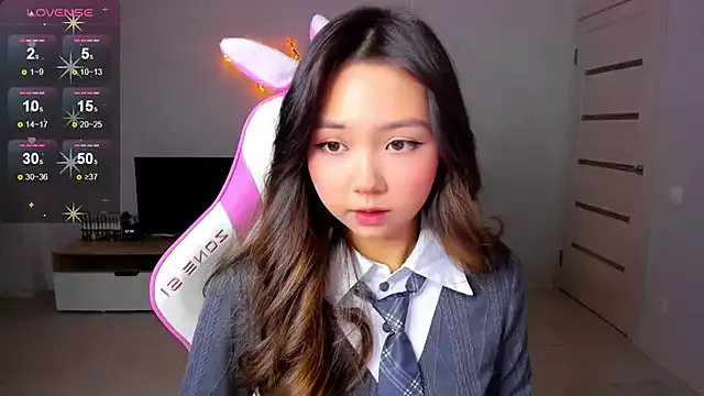 Fluffy_Rose on StripChat 