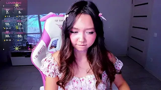 Fluffy_Rose on StripChat 