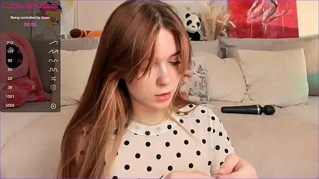 Frau_Lina — FLASH NIPPLES