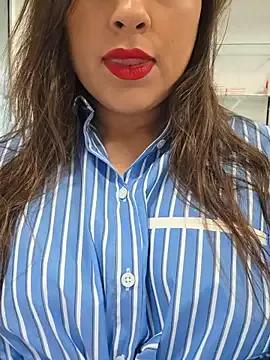 GatitaXD27 — Squirt + plug L