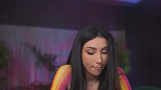 GinaValentinna on StripChat