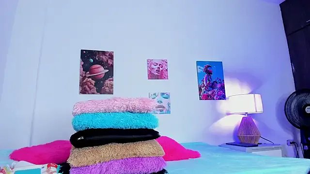 hailey_hadid on StripChat