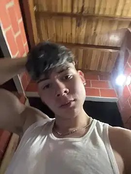 Handsome_boys69 on StripChat