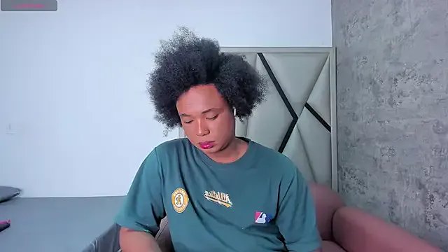 Harmony-01 on StripChat