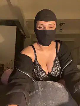 HelinHot on StripChat