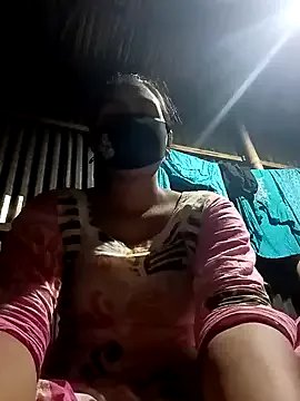 HenaAra on StripChat