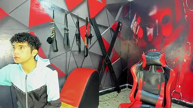 Hot_Boys_Without_Limits on StripChat