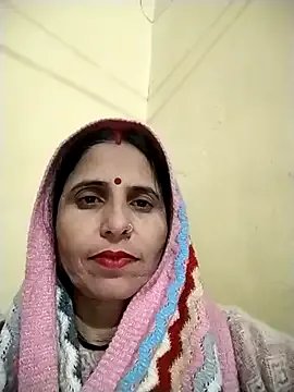 Hot_liya54 on StripChat