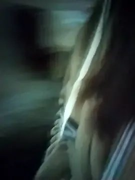 iam-eli on StripChat