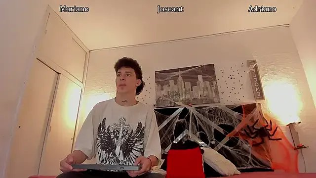 iammariano on StripChat 