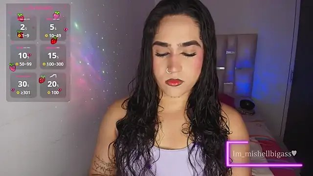 im_mishellbigass on StripChat 