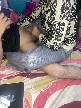 Jaan_jaani45 on StripChat