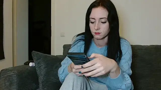 Jasmin-White on StripChat