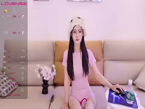 JoJo-ovo on StripChat 