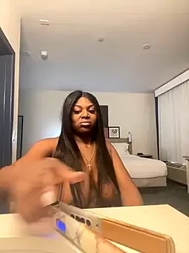 JoWheelsss on StripChat